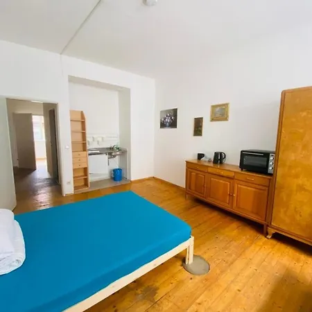 Apartment Fuer 2 In Grazer Innenstadt *